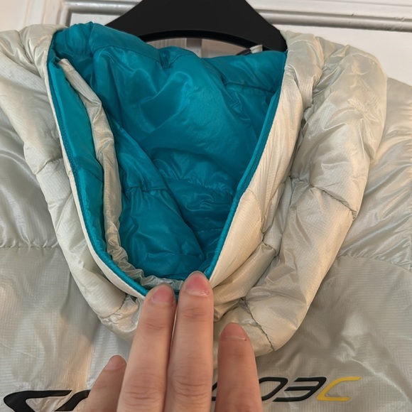 HAGLOFS Barrier Pro Quad Fusion- Small Limited Edition Scuderia Ferrari jacket - Picture 11 of 13